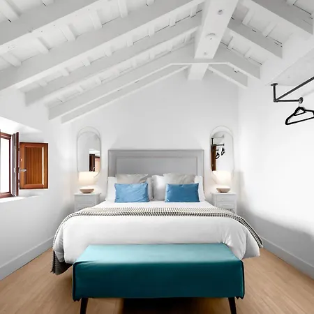 Hotel Mercader De Sedas Hotel