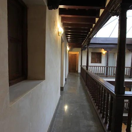 Hotel Mercader De Sedas 3* Granada