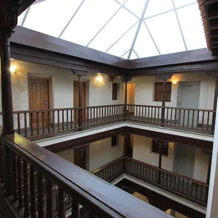 Hotel Mercader De Sedas Hotel