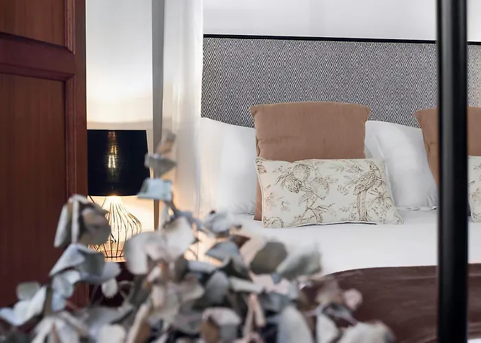 Hotel Mercader De Sedas By Maxi Granada