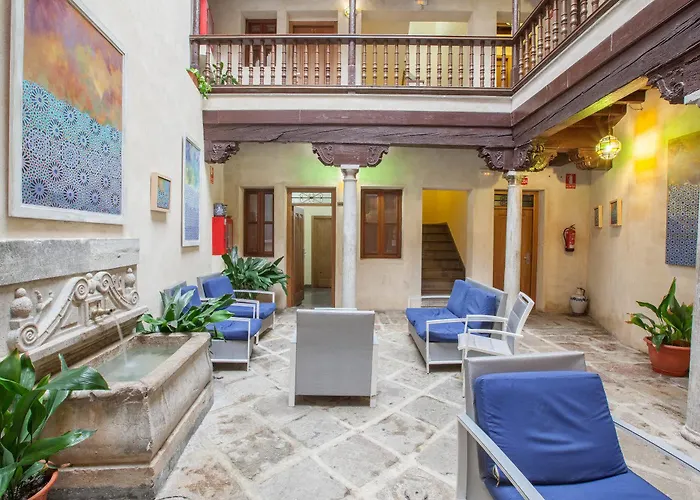 Mercader De Sedas Hotel Granada